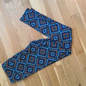 Lularoe OS leggings never worn